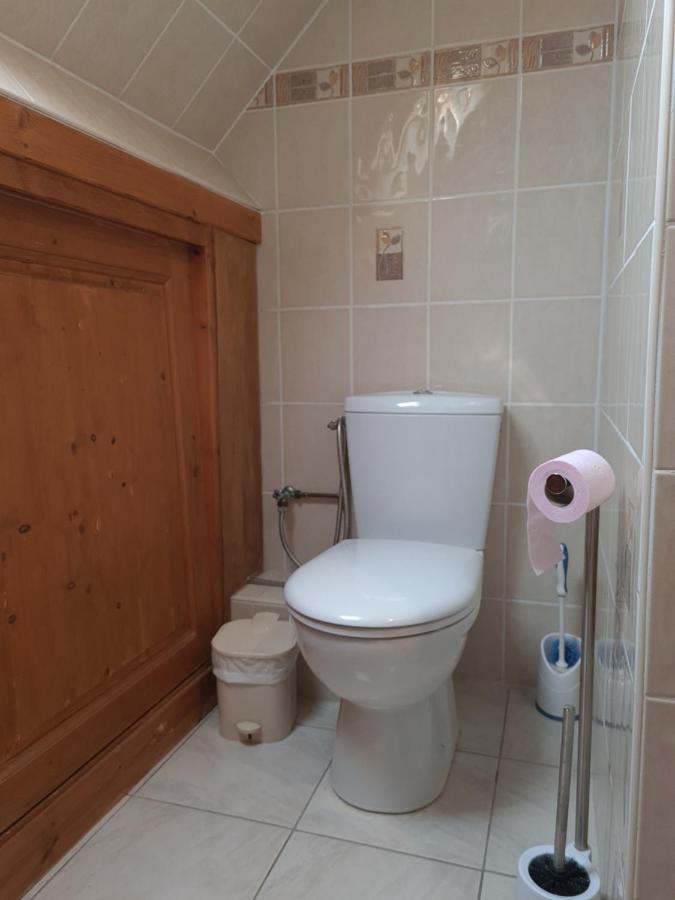 Apakabar Homestay - Proche Gare Melun, Parking Prive, Netflix La Rochette  Εξωτερικό φωτογραφία
